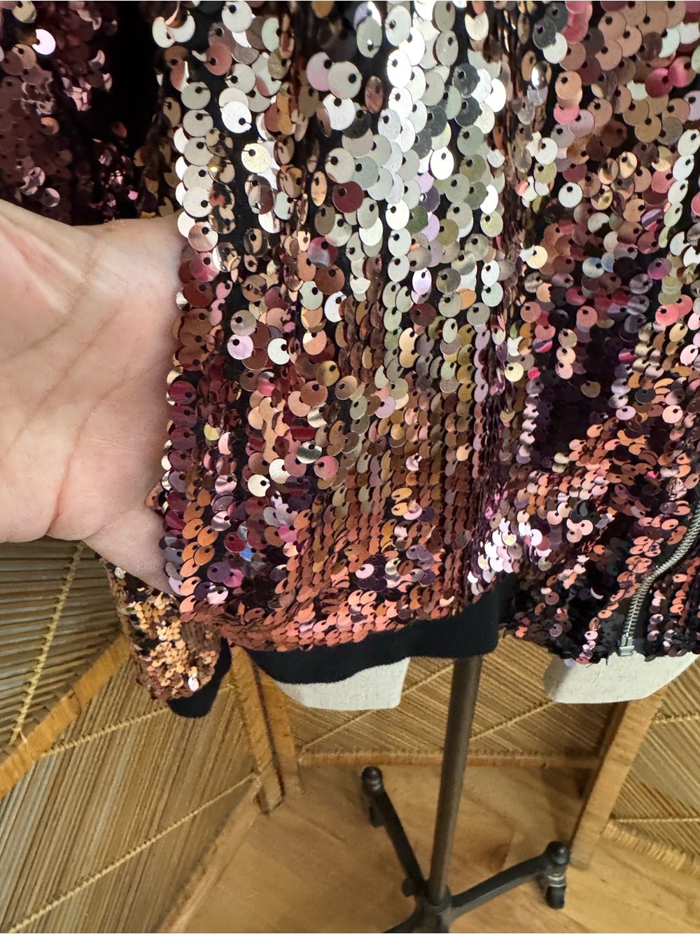 Forever 21 Ombré Pink and Gold Sequin Bomber Jacket, Size 2XL - Picture 8 of 12